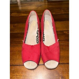 Toms Red Heeled Open Toe Wedges Womens Size 9